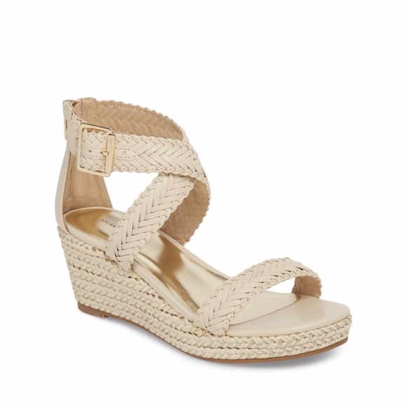 Stuart Weitzman Other - Stuart Weitzman Akilah Sparkle Wedge Sandal